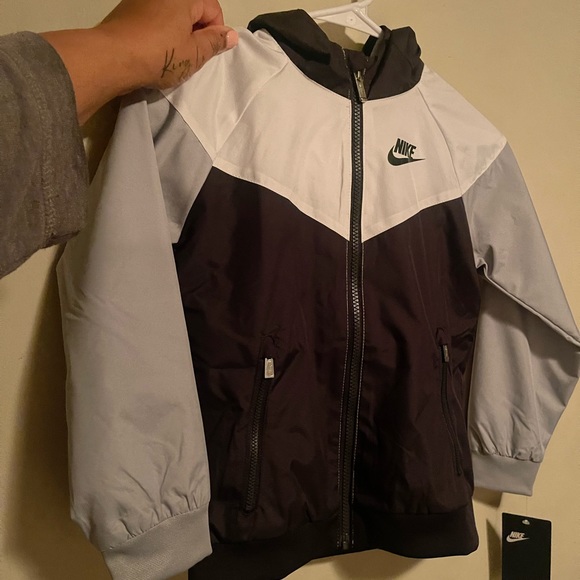 Nike Jacket Y7 - Picture 2 of 5